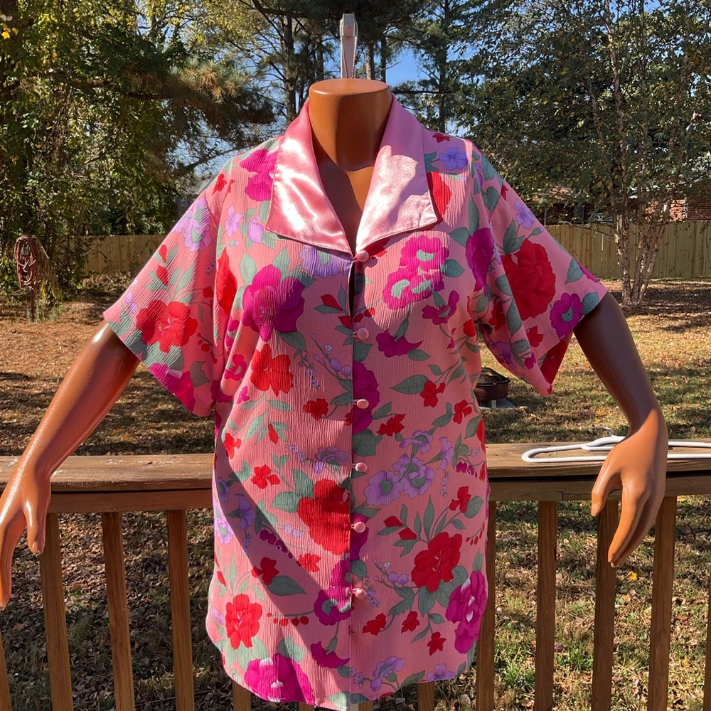 Victoria’s Secret vintage label nightgown